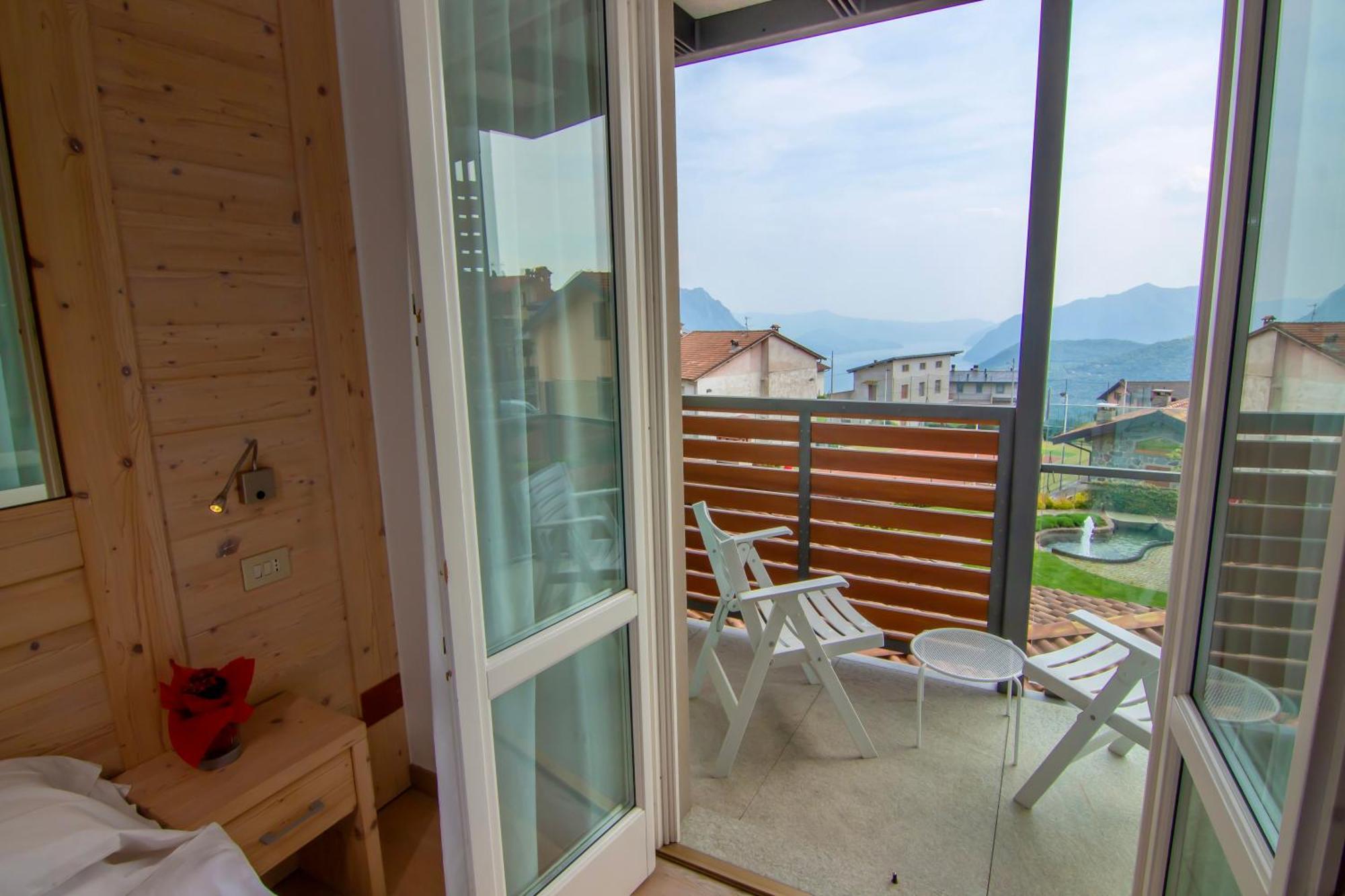 Hotel Miralago Bossico Pokój zdjęcie